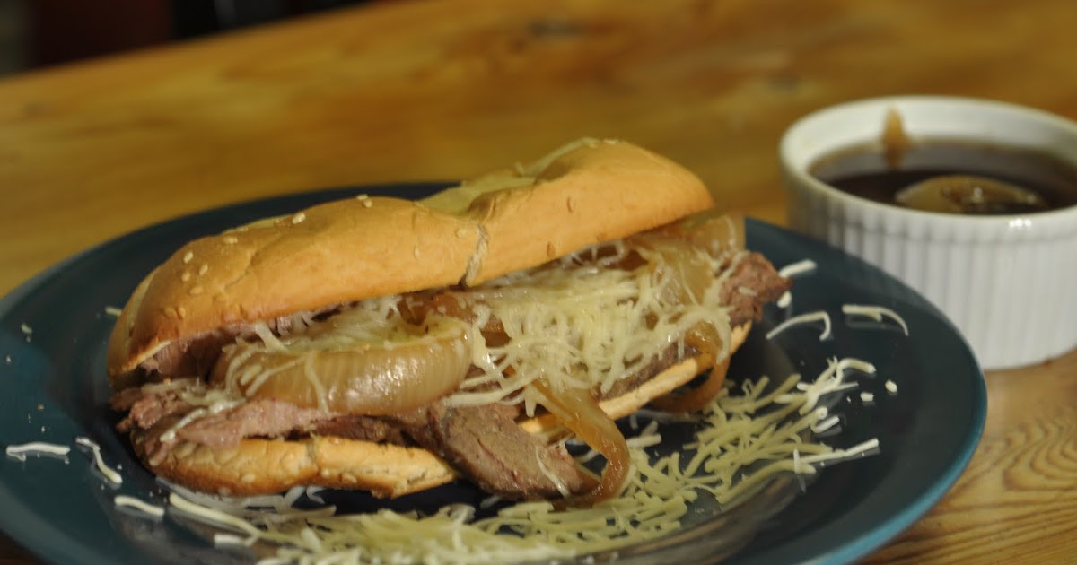 You Go Girl! Slow Cooker French Onion Beef Au Jus