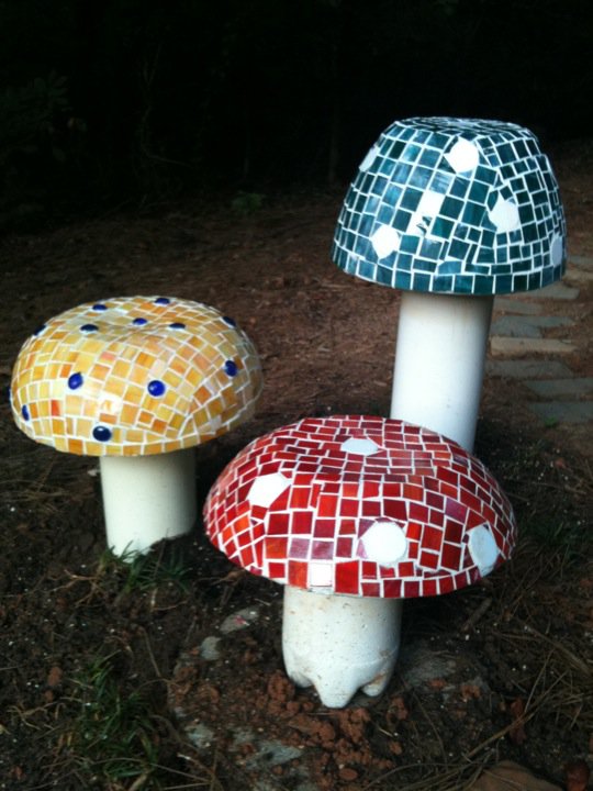 Christy's Thrifty Decorating Garden Mushrooms