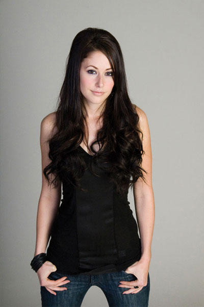 [Amanda-Crew.jpg]