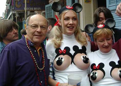 [amickey_minnie_boob_shirts.jpg]