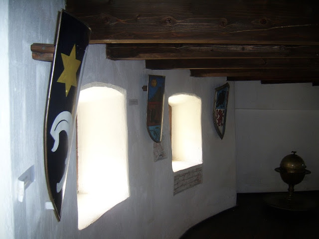 Dracula's Castle, the vampire history in 100 pictures