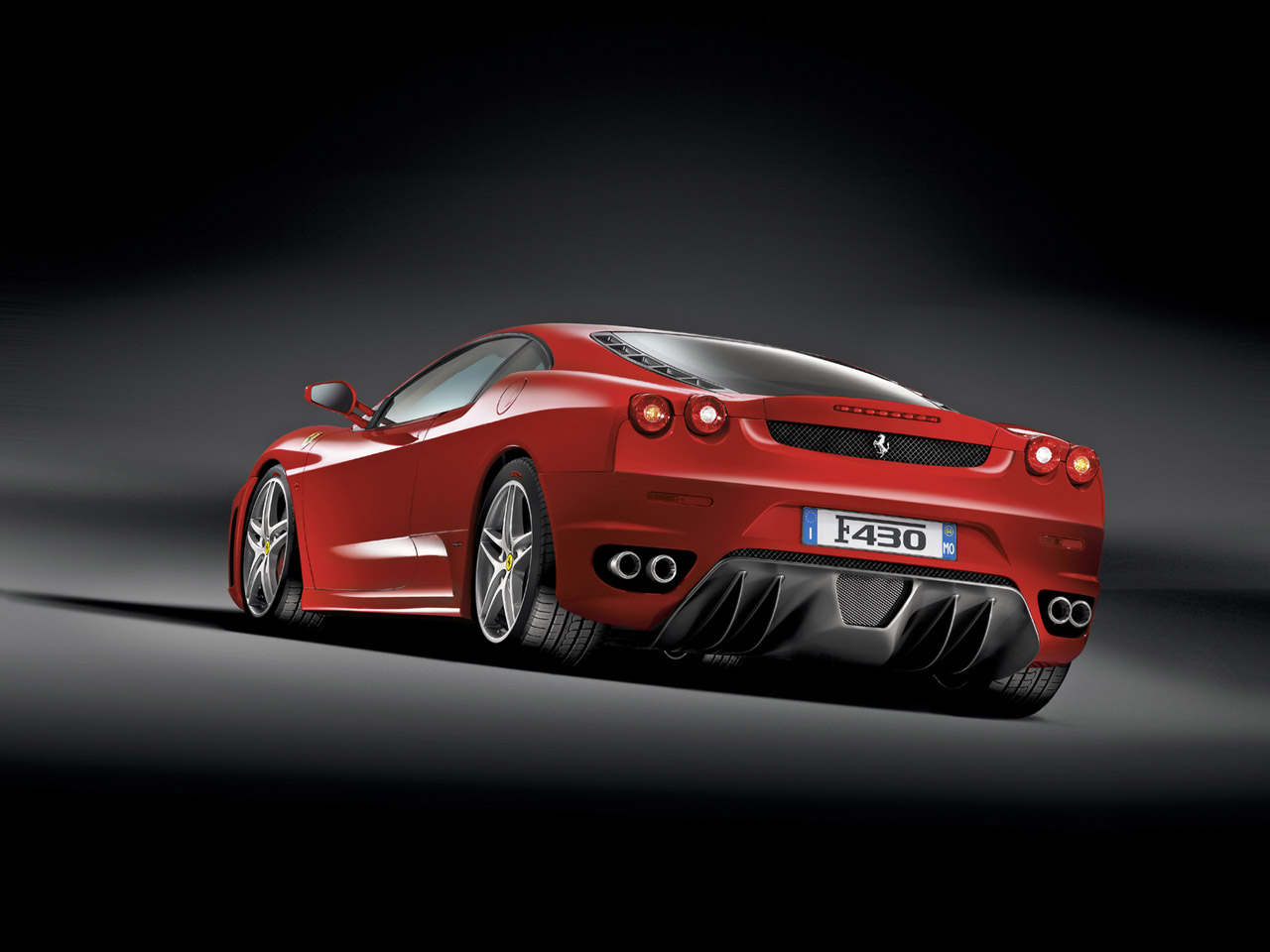 http://1.bp.blogspot.com/_7GZ1tO98idc/TAHDJl_zdJI/AAAAAAAAAQI/jDIoZ6uBP_M/s1600/ferrari+picture+wallpaper.jpg