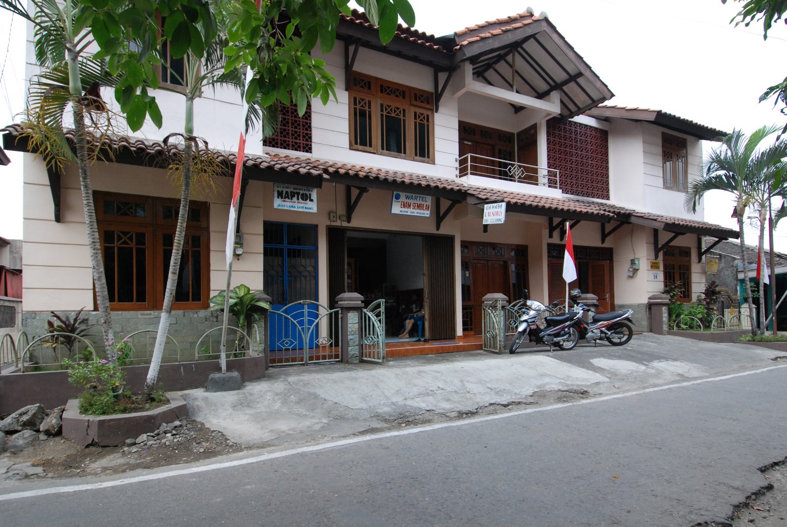 [DSC_0002.JPG]