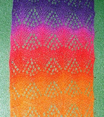 [3SistersNo2gespanntNo2b.JPG]