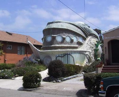Fish Shaped House amory lovins house. Fish Shaped House
