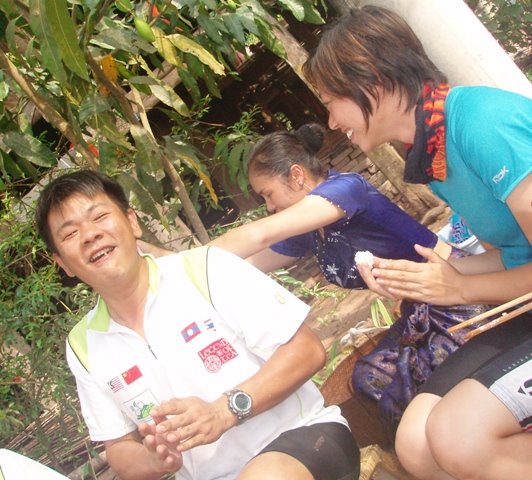 [P4251751.JPG]