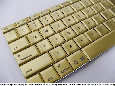 Teclado também folheado a Ouro