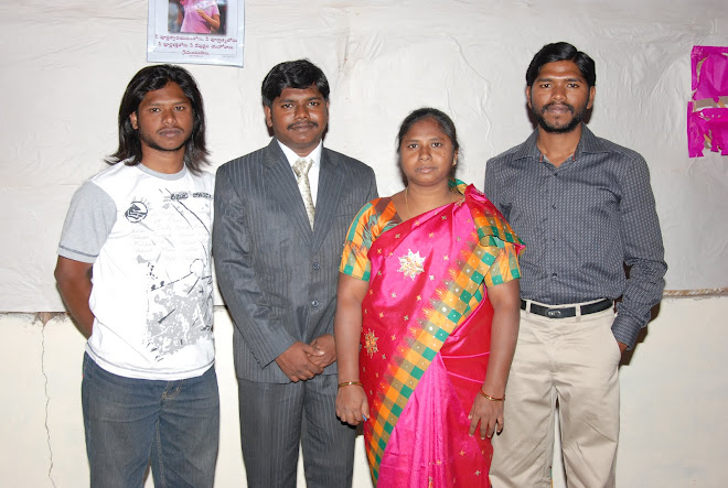 manohar pastor with mother and brothers