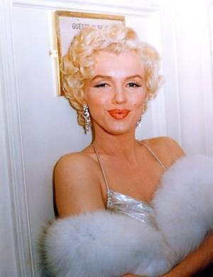 Marilyn Monroe Plastic Surgery on Marilyn Monroe Hot Jpg