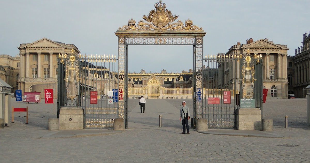 The Travelin' Lundburys Sunday at The Palace of Versaille