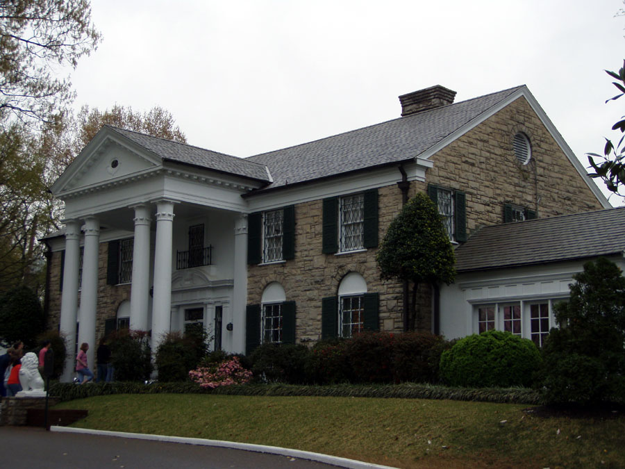 [graceland.jpg]