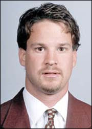 012207kiffin180.jpg