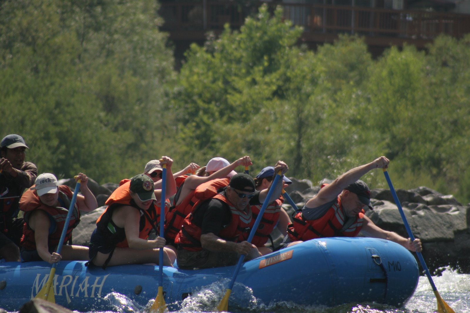 [rafting2.JPG]