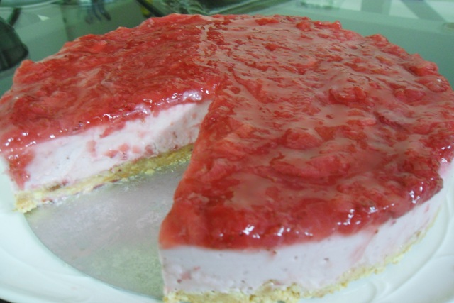 Strawberry Cream Cheese Cake Filling
