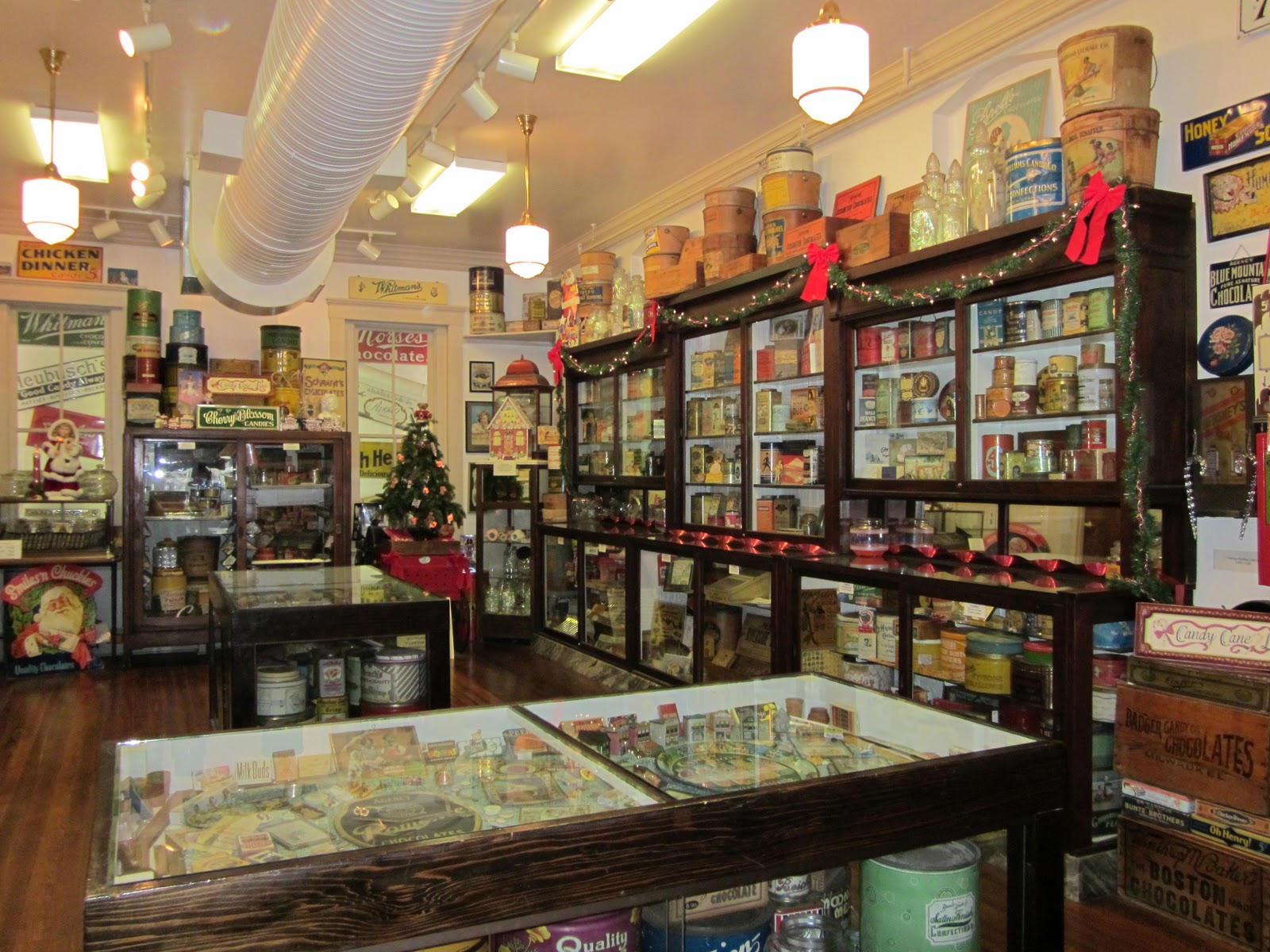 Arrows Sent Forth Schimpff's Confectionary in Jeffersonville