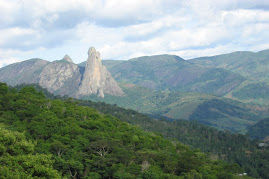 Pedra Três Pontões