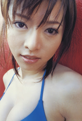Shaku Yumiko  Japanese Idol, Actress and Singer