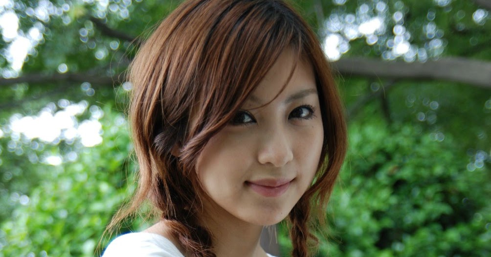 Natsuko Tatsumi Professional Actress and Model.