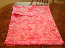 Pink flowers fleece blanket w/ satin binding