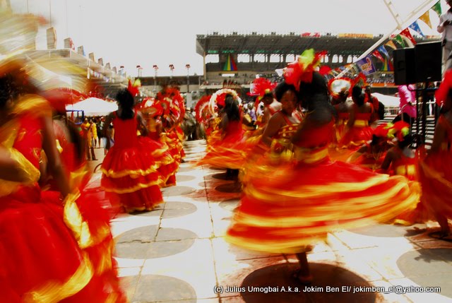 Images+from+the+Lagos+Carnival+(2).jpg