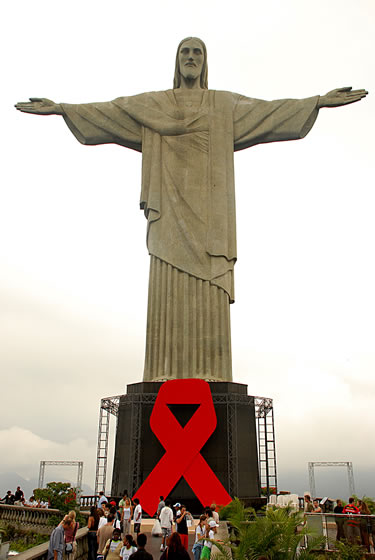 [Aids+religião+01.jpg]