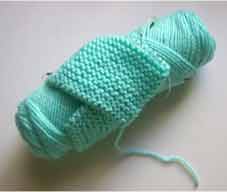 [compact-knitting.JPG]