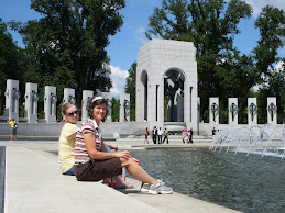Kelli & Mom at WWII Memorial
