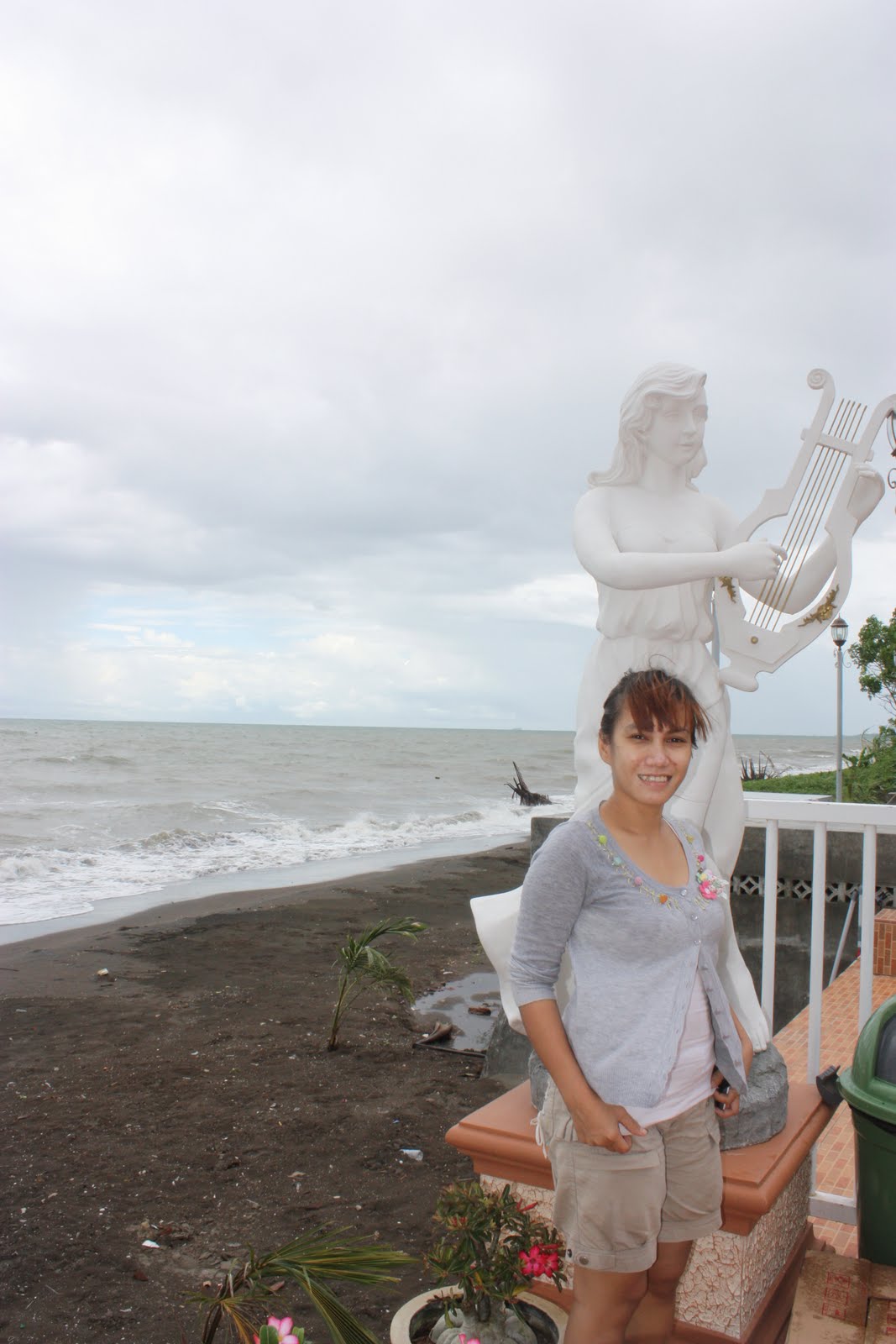 Wisata Pantai Galesong