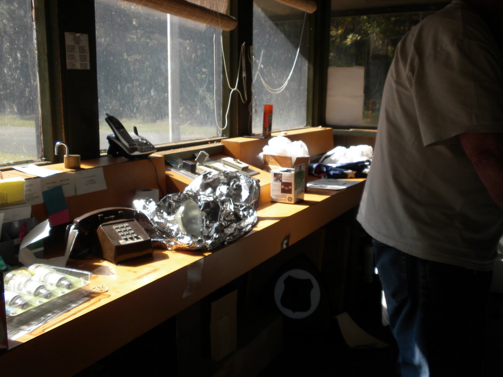 [work+day+01+before.JPG]