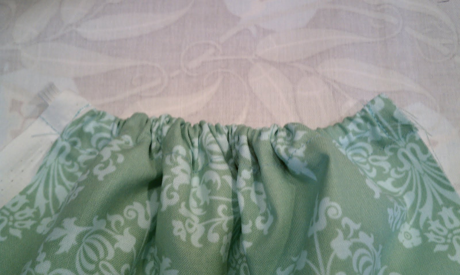 The Wrinkled Page How to Make a Plastic Bag Holder