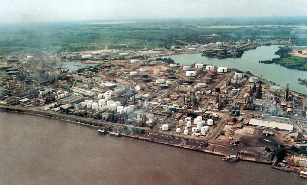 [barrancabermeja+refinería.jpg]