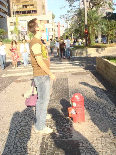 Em hidrante dos outros, mijo eu.