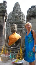 Buddhist shrine in Angkor Watt