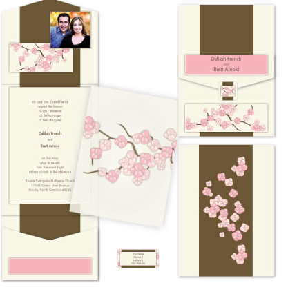 A twist on the typical centerpiece image via OneWedcom Blossoming A twist on the typical centerpiece image via OneWedcom Blossoming