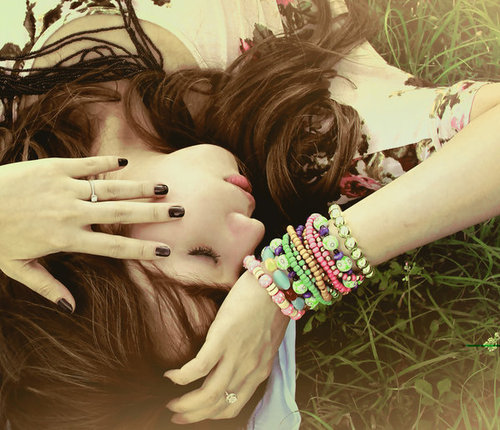 http://1.bp.blogspot.com/_8DXW3k9Blws/TPZ_4-gDJUI/AAAAAAAAANU/f380z1DxL34/s1600/PARA+Q.jpg