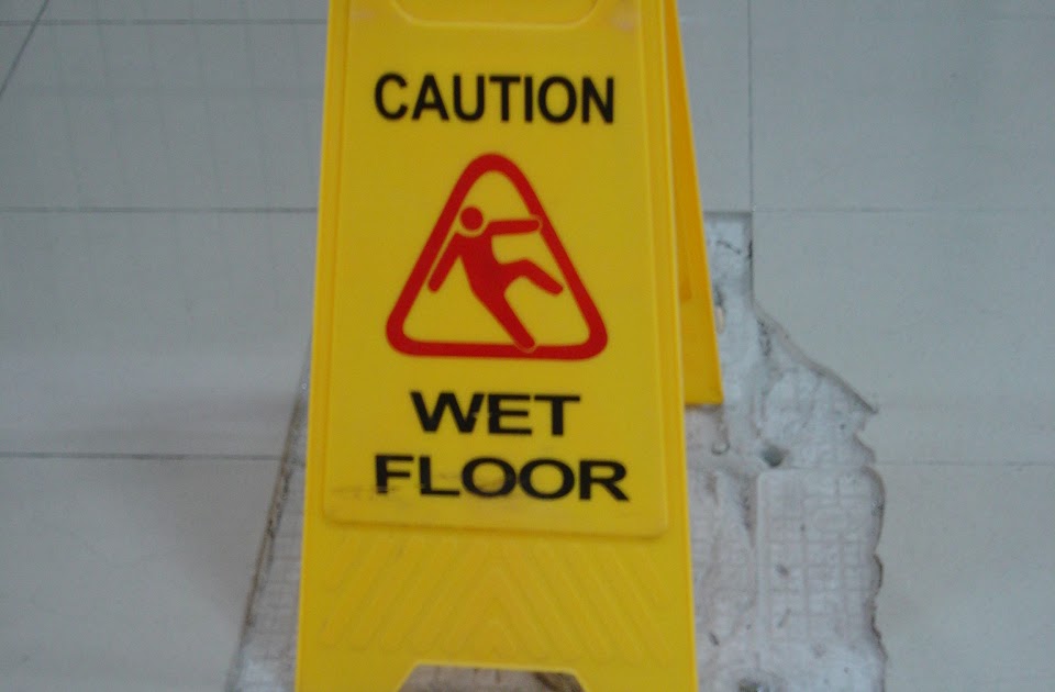 dong ho eskapo: wrong signage?