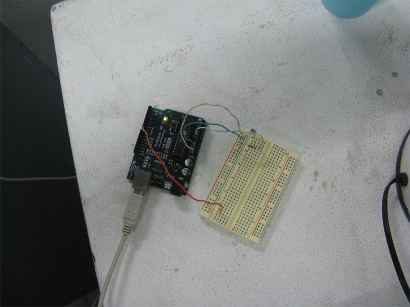 [drkbtmvd_arduino__0049_IMG_2560.JPG.jpg]