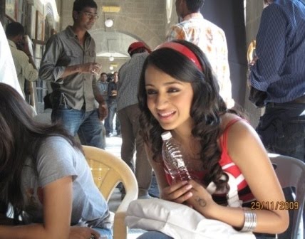 Khatta Meetha (2010) Movie Reviews, Wallpapers, Story, Trailers, Cast