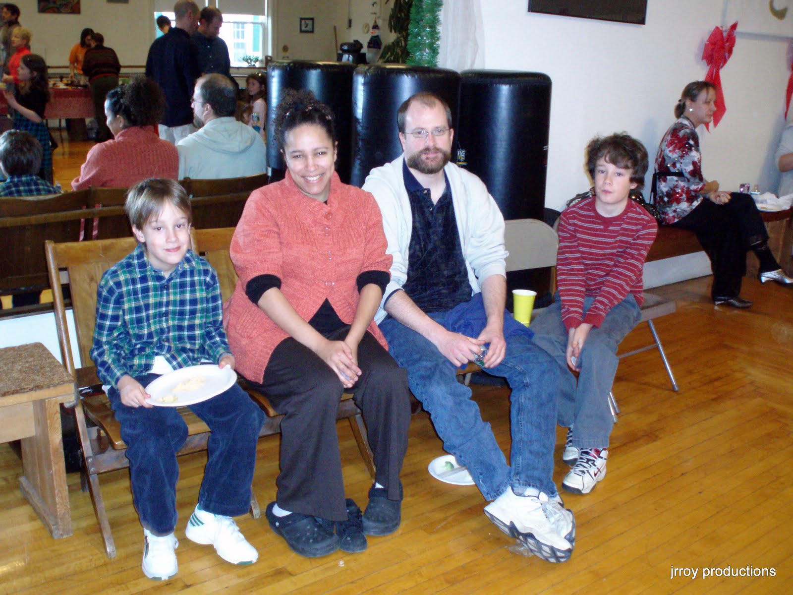 [PC050025.JPG]