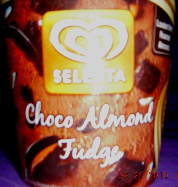 Mommy Sunshine shares... CHOCO ALMOND FUDGE ICE CREAM!