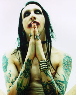 Marilyn Manson Lest We Forget The Best Of Rar