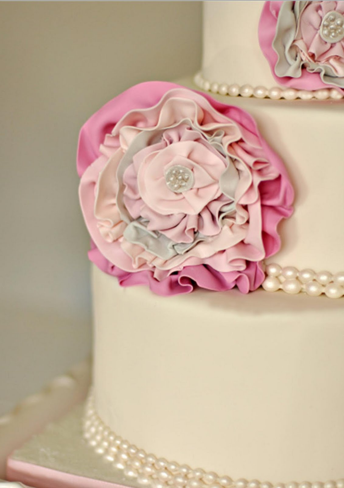 Icing Designs Sweetapolita Fancy Cakes & Confections!