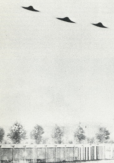 [1960-September-26++-++Italy.jpg]