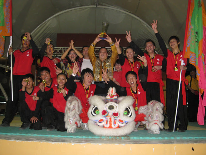 Members of Xiong Wei Lion Dance