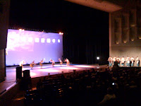 第２４回南越谷阿波踊り越谷コミュニティセンター舞台踊り会場。