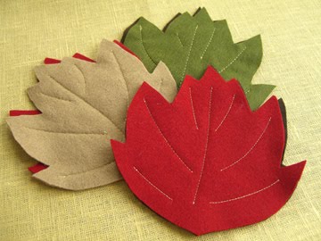[maple-leaf-coasters2.jpg]