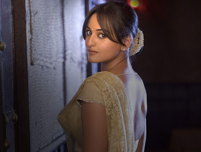 bollywood actress sonakshi singh in saree photos