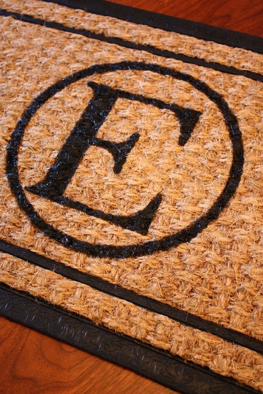 Sweet Something Designs DIY Monogram Doormat