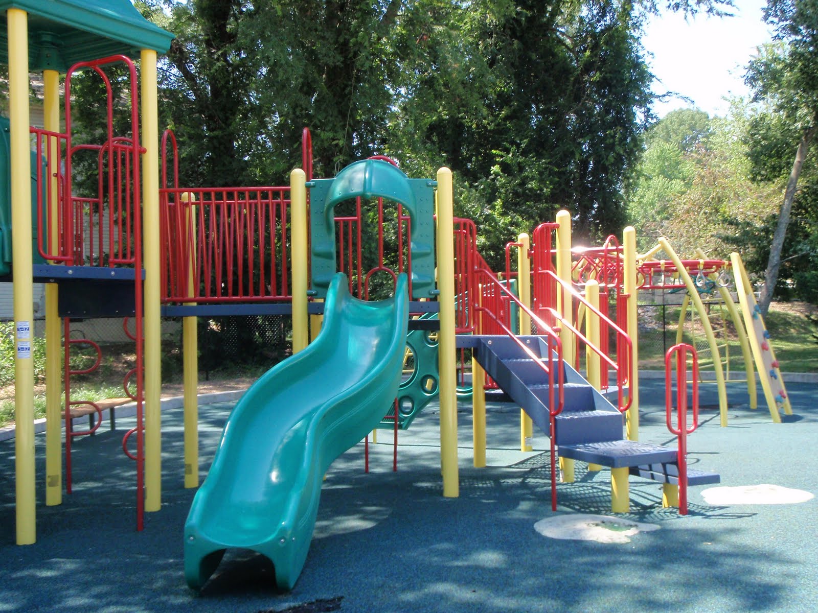 Hargraves Community Center, Park, & A.D. Clark Pool A Guide for