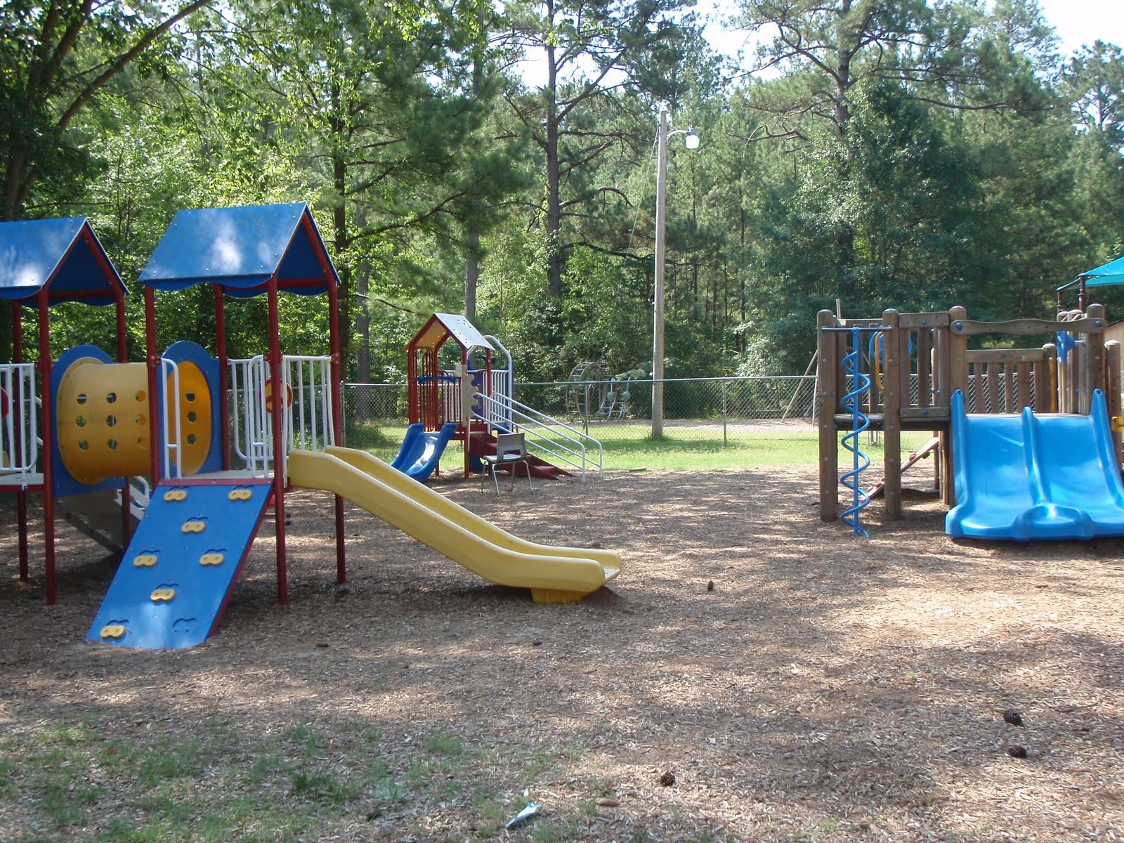 Carrboro Elementary School Playground A Guide for Parents in the